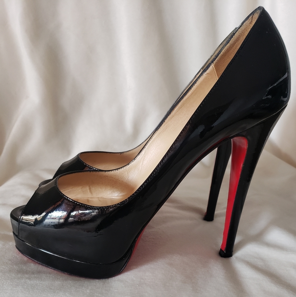 Christian Louboutin Palais Royal Black Size 7 1/2